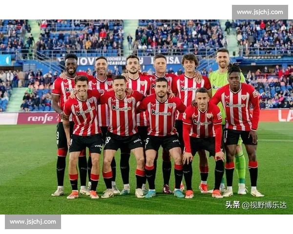 欧战焦点之夜强强对话球队迎战里尔胜负悬念拉满全场看点解析与战术博弈前瞻